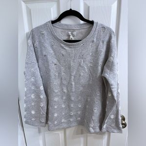 New with tags!! Lucky Brand women’s sweatshirt. Grey, size small.